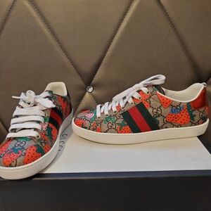 Gucci Women's Strawberry Pattern Sneakers